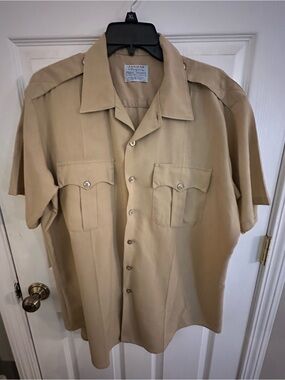 Vintage Jaguar 2X2 Tropical Conqueror XL Tan Shirt Union Made